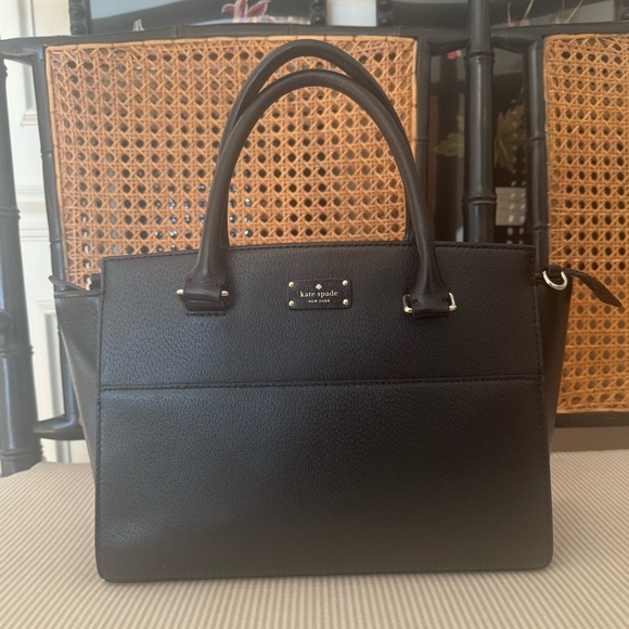 Kate Spade Purse - Picture 2 of 6